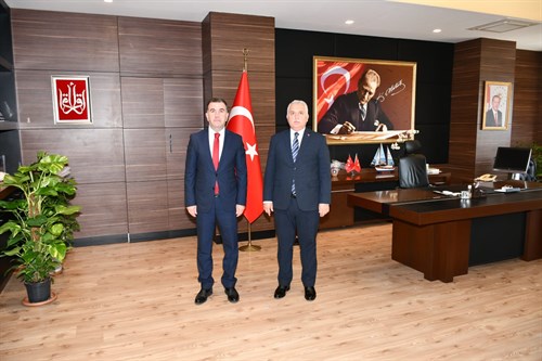 İlimiz Valisi Aziz YILDIRIM' dan İlçemiz Kaymakamı Mustafa ELDİVAN' a iade-i ziyaret